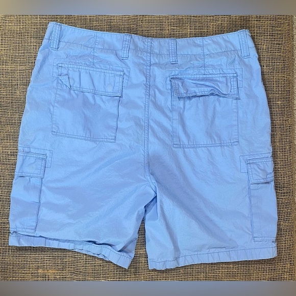 Nautica Light Blue Cargo Shorts, Sz 38, 7 Pockets, Button & Zip Closure, Cotton - Picture 2 of 7